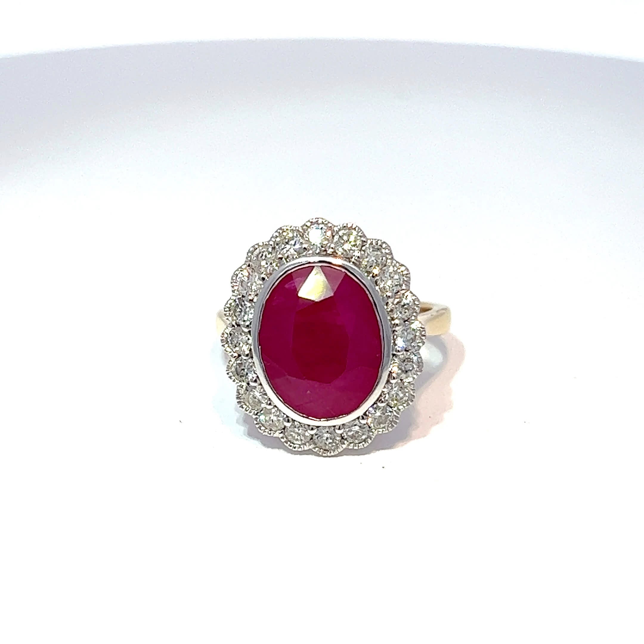 18ct Yellow Gold Ruby & Diamond Halo Ring 