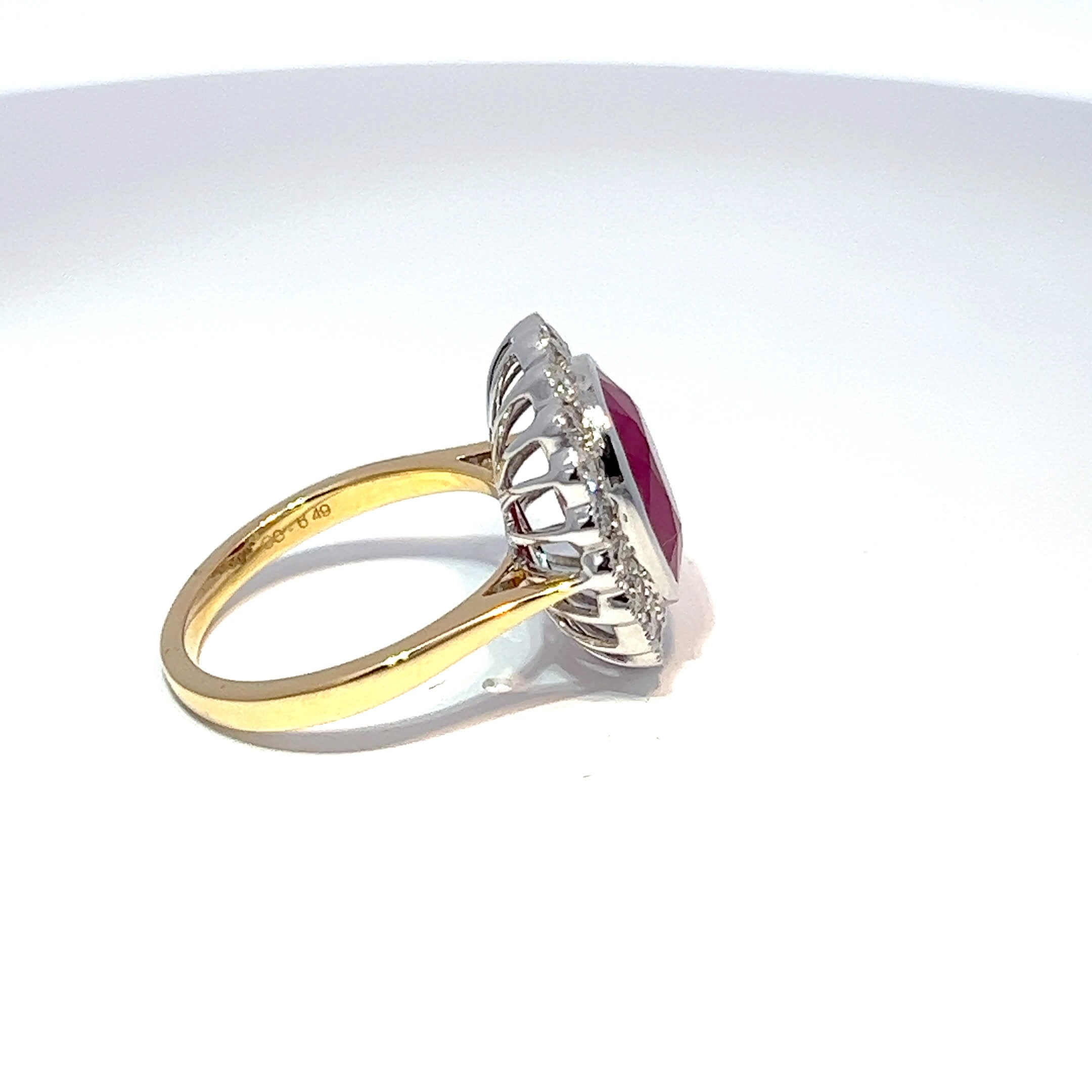 18ct Yellow Gold Ruby & Diamond Halo Ring