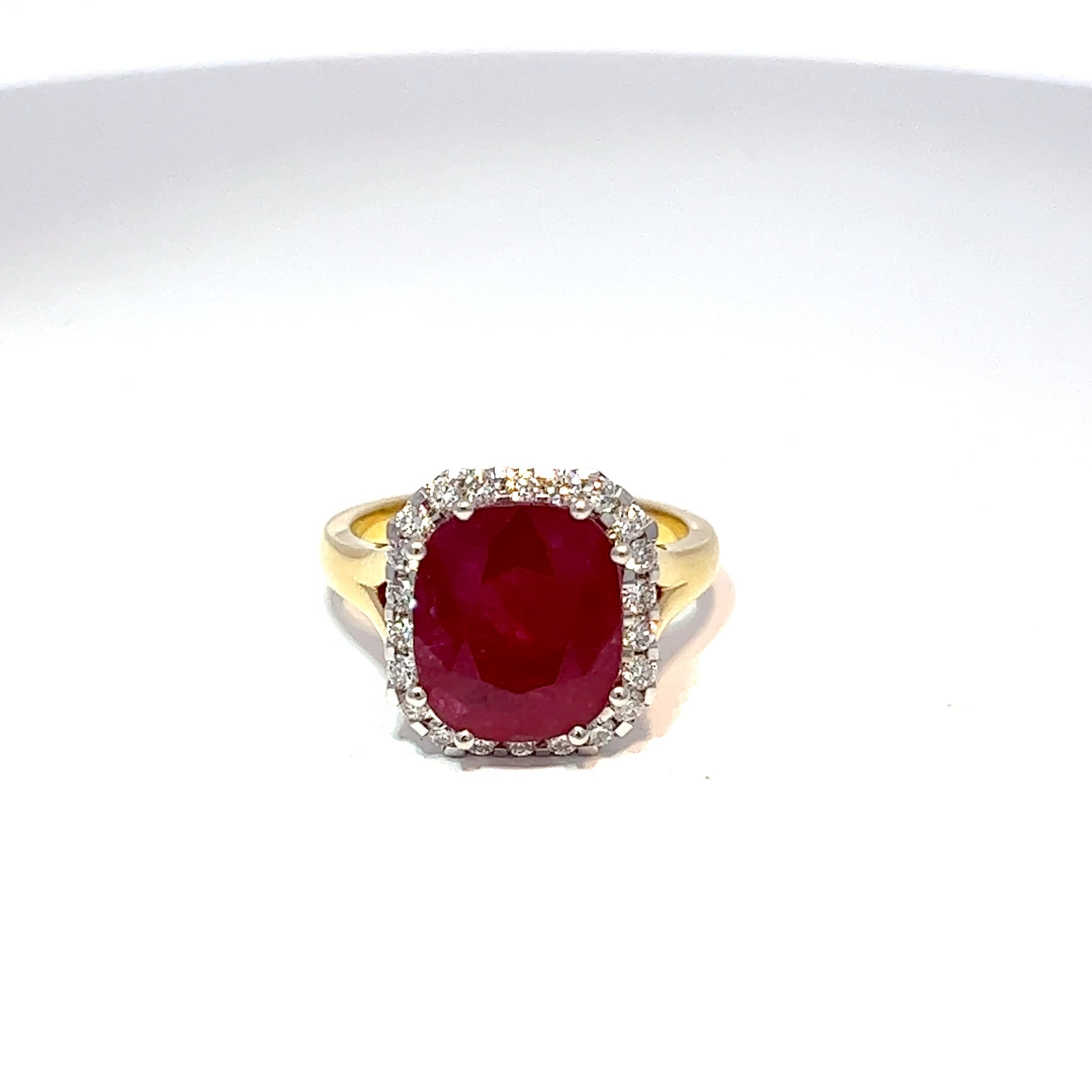 18ct Yellow Gold Ruby & Diamond Halo Ring 