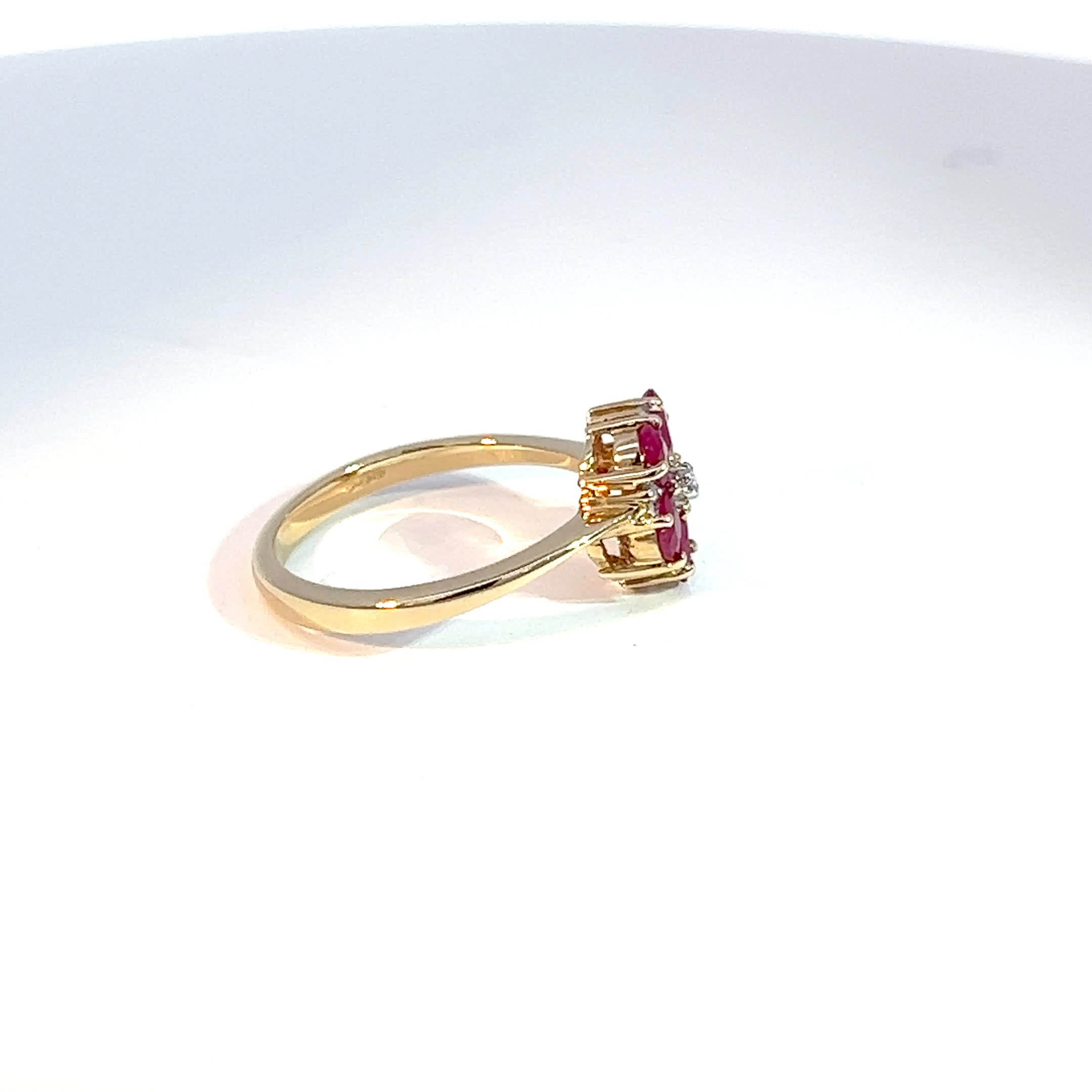 9ct Yellow Gold Ruby & Diamond Flower Ring