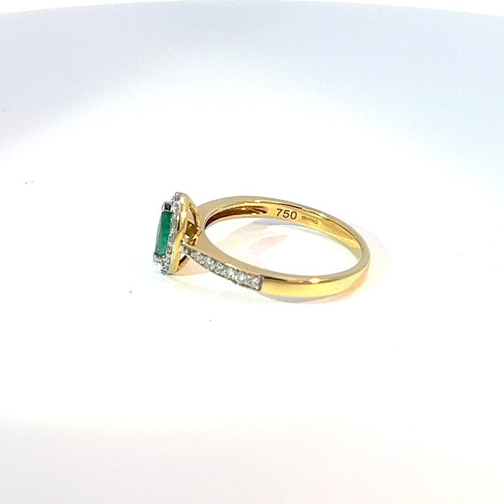 18ct Yellow Gold Marquise Emerald & Diamond Ring
