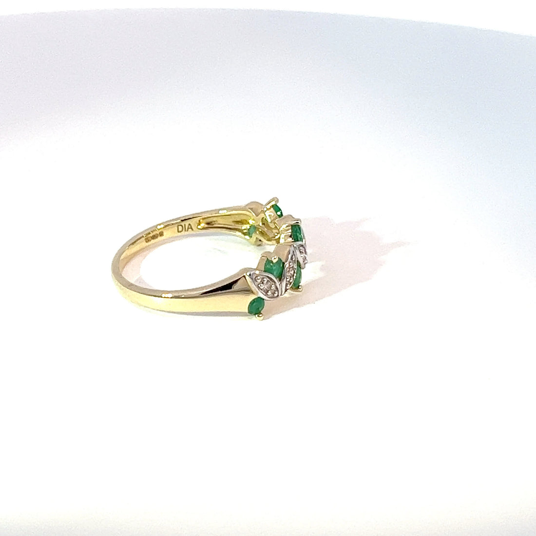 9ct Yellow Gold Emerald & Diamond Weave Band