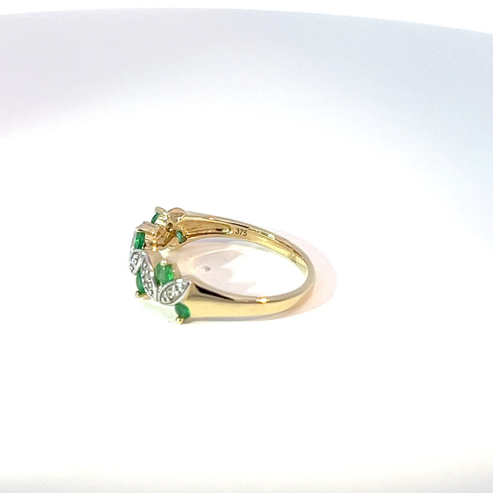 9ct Yellow Gold Emerald & Diamond Weave Band