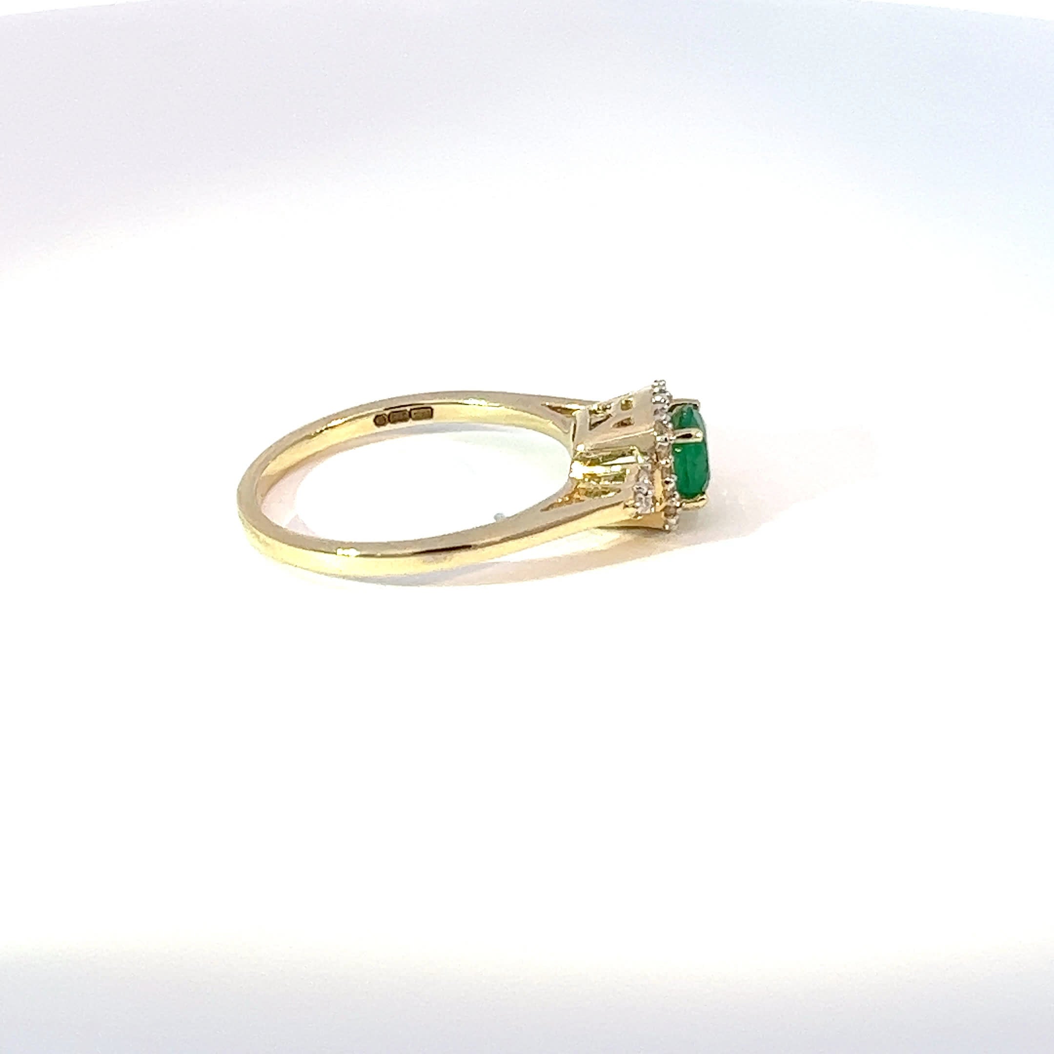 9ct Yellow Gold Emerald & Diamond Ring