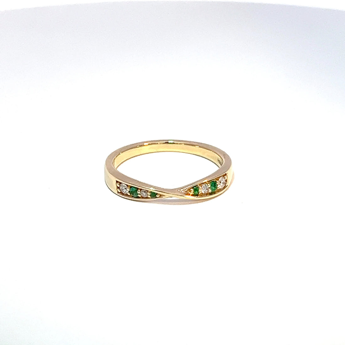 9ct Yellow Gold Emerald & Diamond Crossover Band 