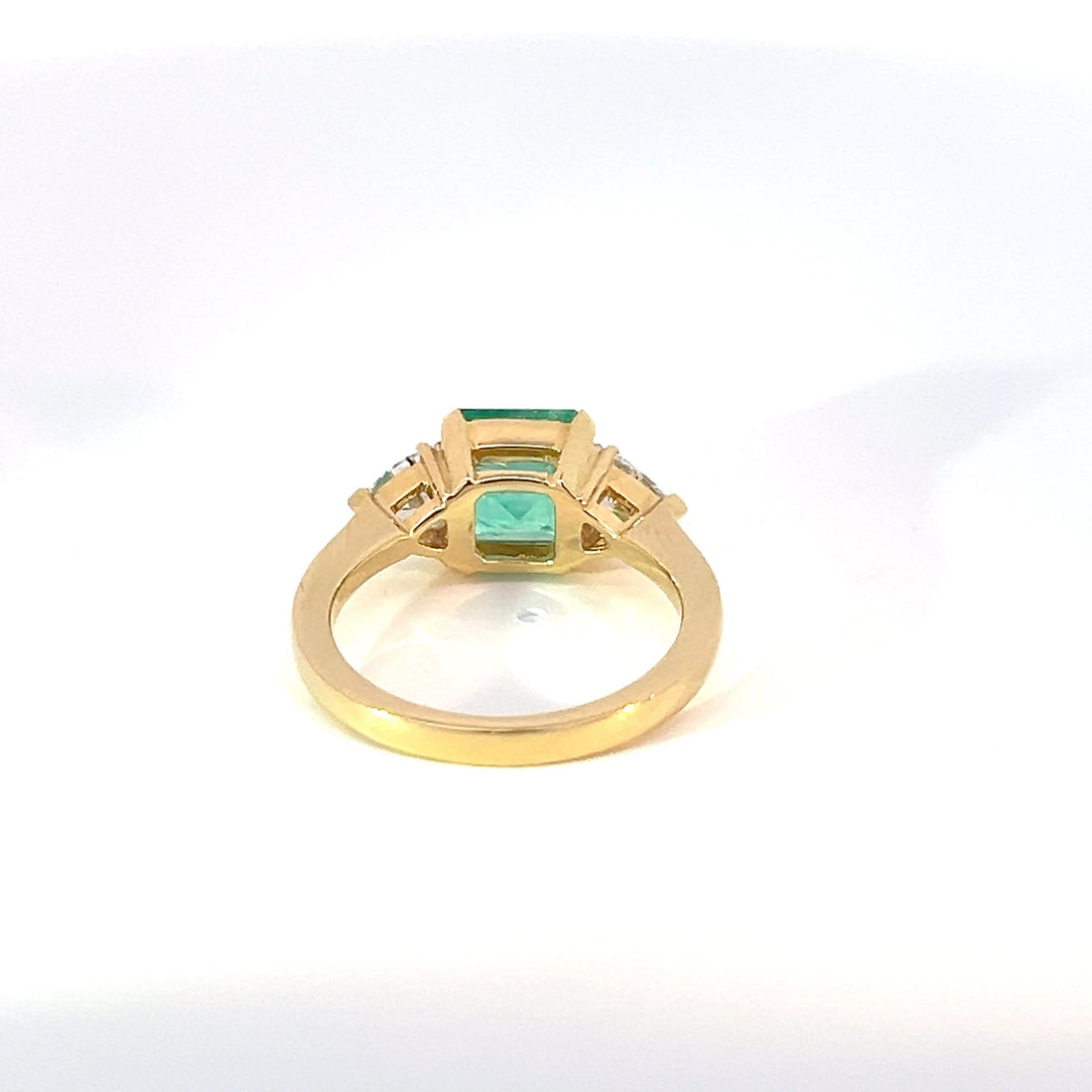 18ct Yellow Gold Emerald & Diamond Trilogy Ring