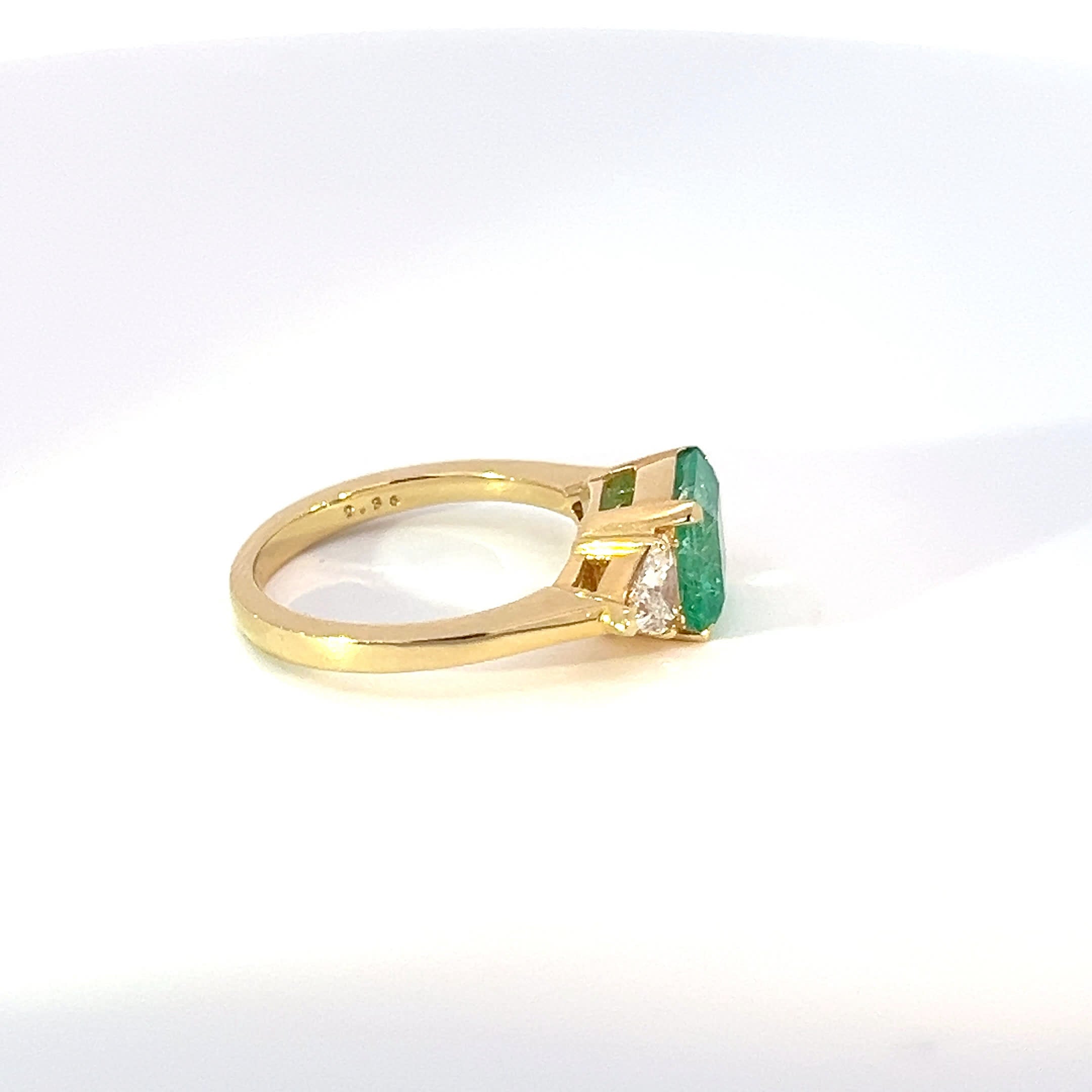 18ct Yellow Gold Emerald & Diamond Trilogy Ring