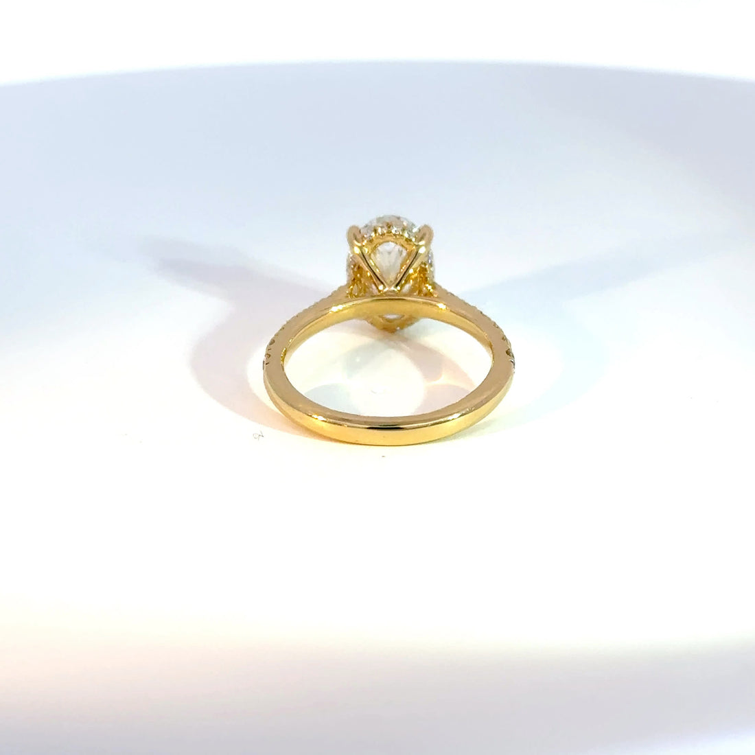 18ct Yellow Gold 2ct Oval Lab Diamond Solitaire