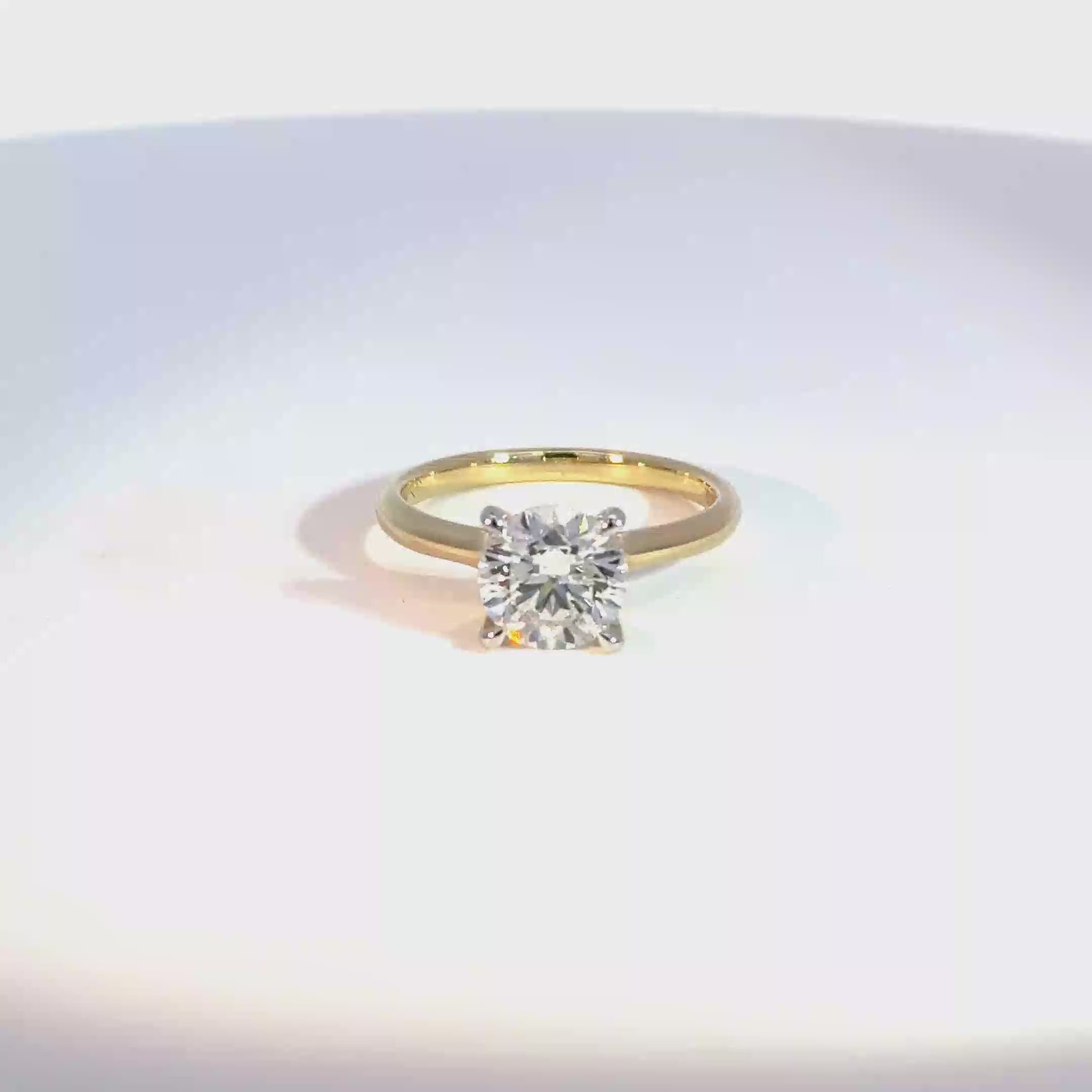 9ct Yellow Gold 1ct Round Lab Diamond Solitaire